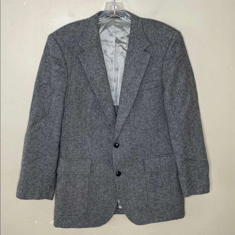 Vintage IMPERIAL Herringbone Black & Gray WOOL Classic Academia Single Breasted